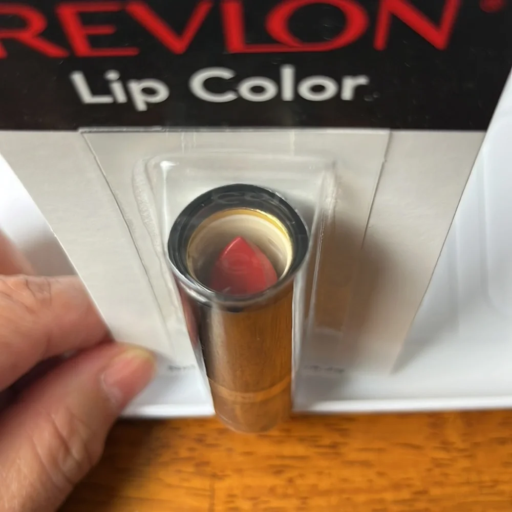 Revlon Really Red Super Lustrous Lip Color